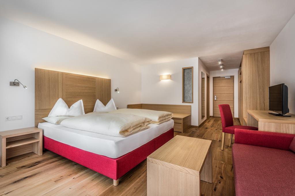Hotel Miramonti Badia  Pokój zdjęcie