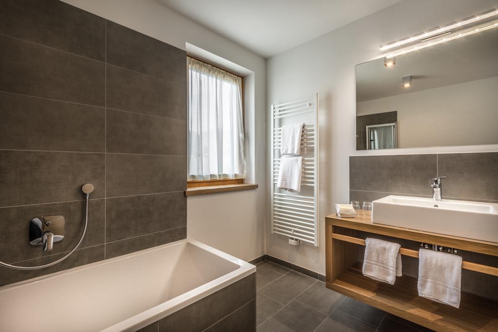 Hotel Miramonti Badia  Pokój zdjęcie