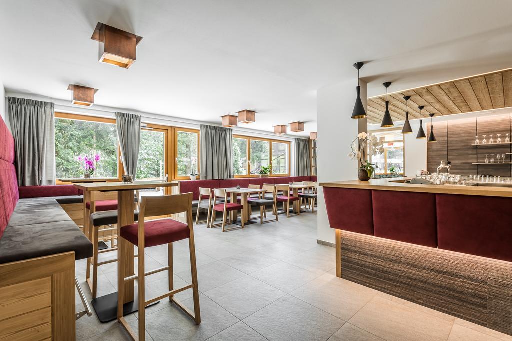Hotel Miramonti Badia  Zewnętrze zdjęcie