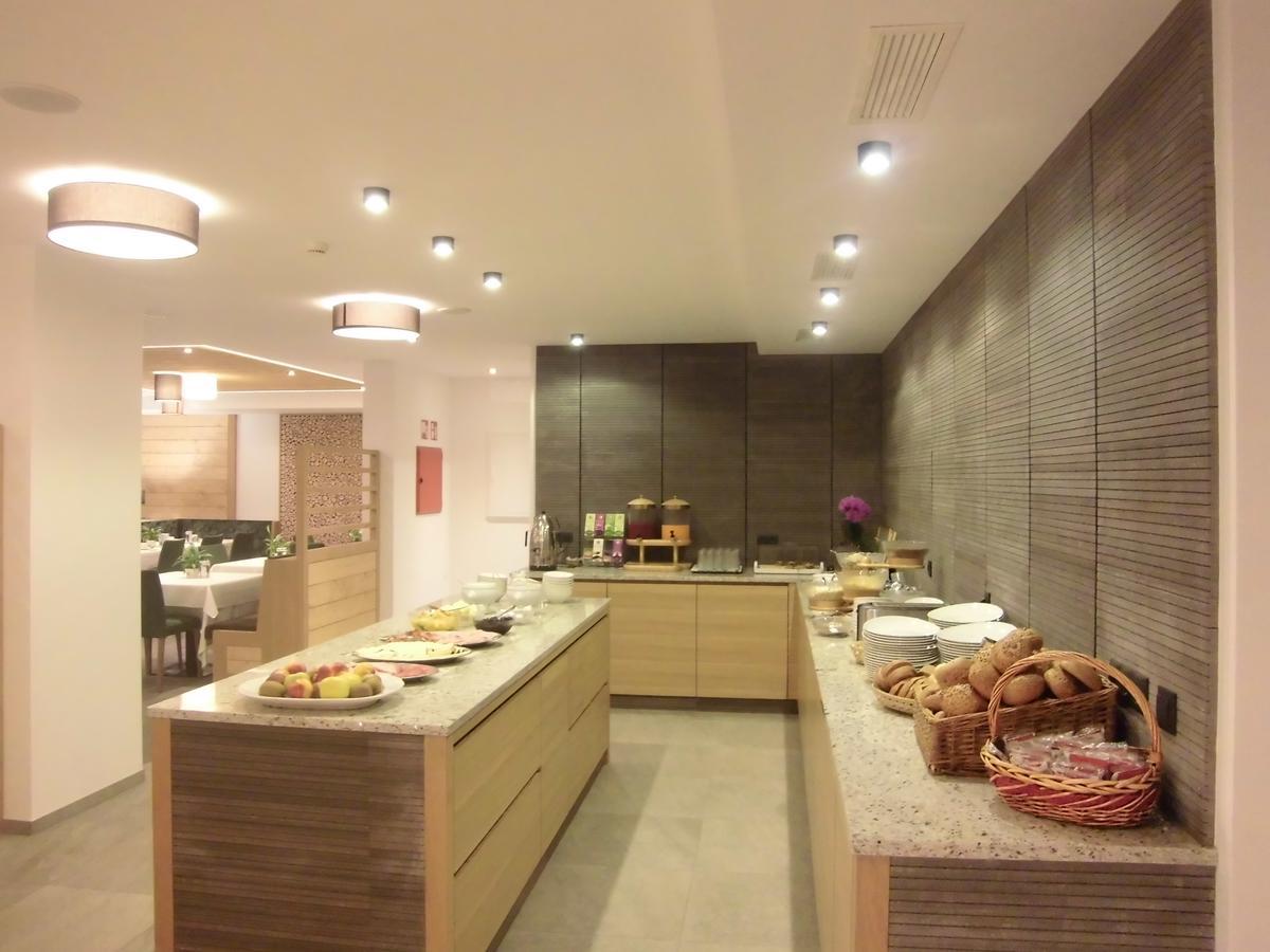 Hotel Miramonti Badia  Zewnętrze zdjęcie